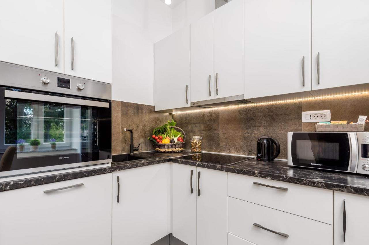 Quiet Center Apartments Рийека Екстериор снимка