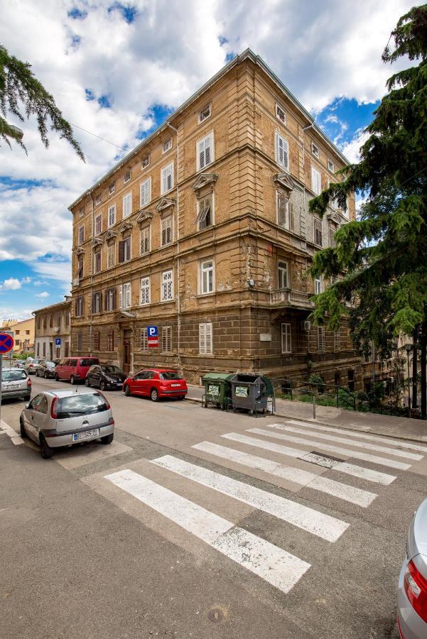 Quiet Center Apartments Рийека Екстериор снимка