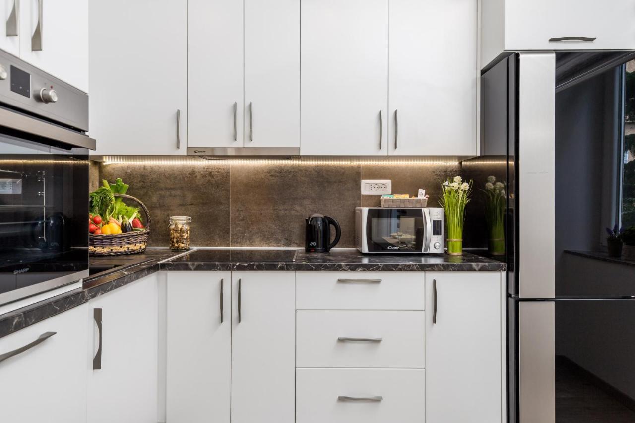 Quiet Center Apartments Рийека Екстериор снимка